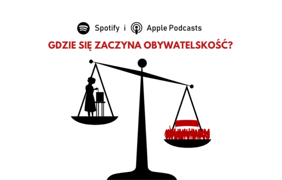 Rysunek przedstawia wagę. Na jednej jego szali, lżejsze, uniesionej do góry, widać sylwetkę kobiety wrzucającej głos do urny wyborczej. Na drugiej, cięższej szali widać sylwetki tłumu demonstrantów z transparentem. U góry pytanie: "Gdzie się zaczyna obywatelskość?".